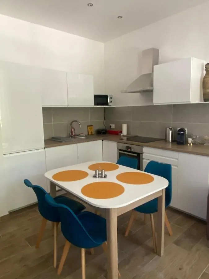 Appartement chic plage des Catalans Marseille
